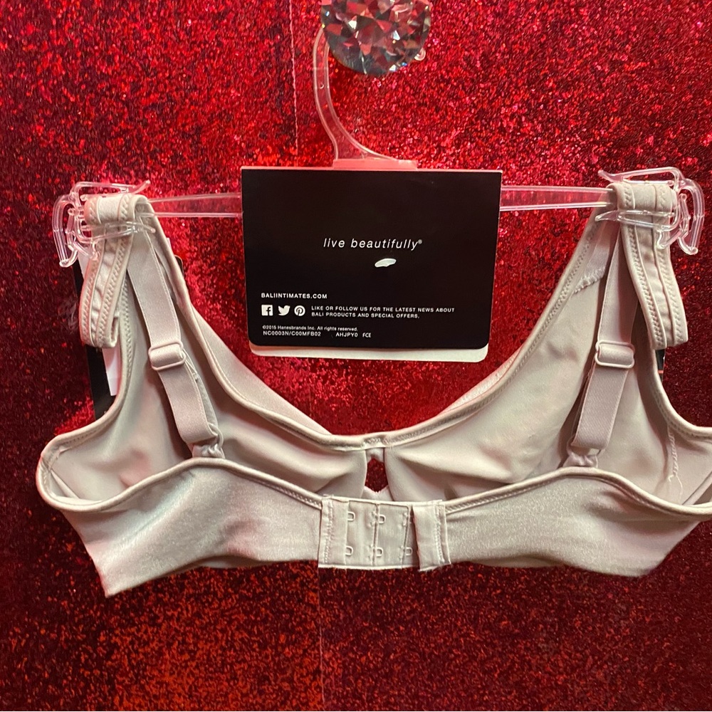🎉SALE🎉 NWT Lilyette By Bali Dreamwire Minimizer Bra in Gloss - Picture 2 of 6